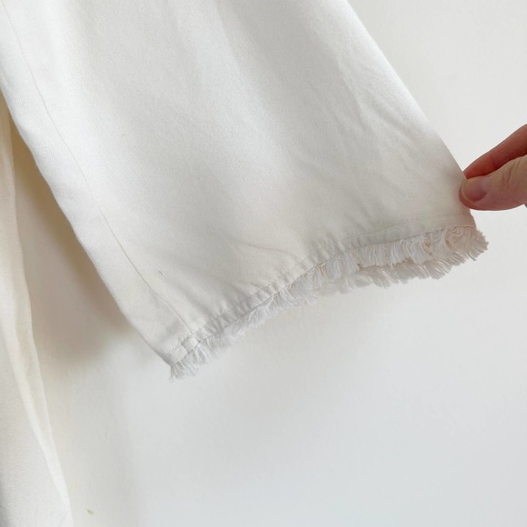 Romeo + Juliet Couture Cold Shoulder cover up tunic mini dress Split Neck Fringe - Picture 6 of 13